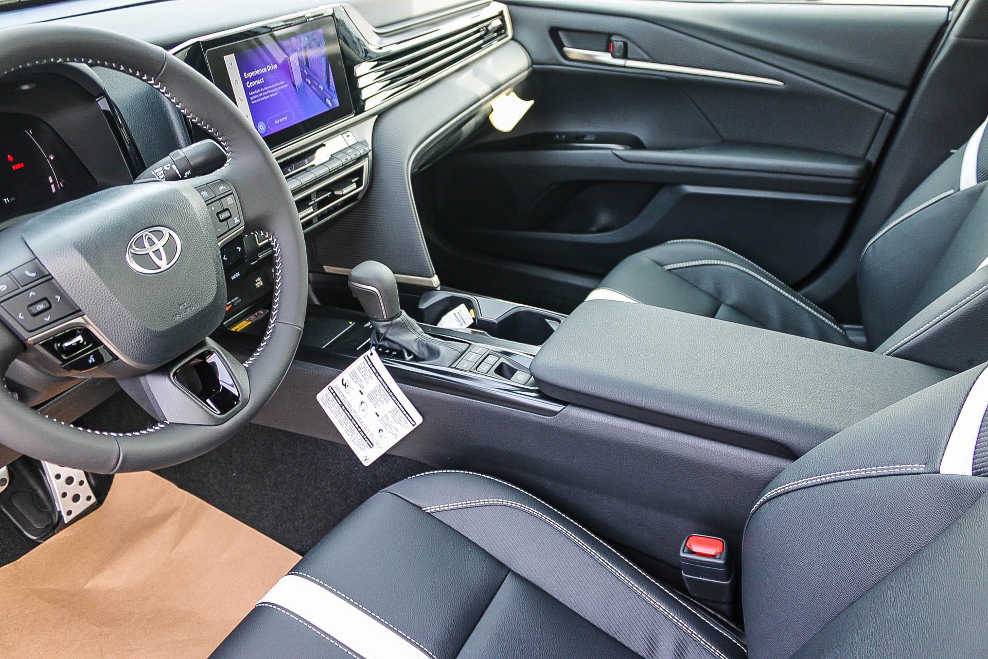 New 2026 Toyota Camry SE FWD image 20