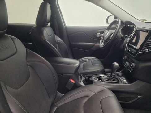 Used 2019 Jeep Cherokee Limited AWD/4WD image 21