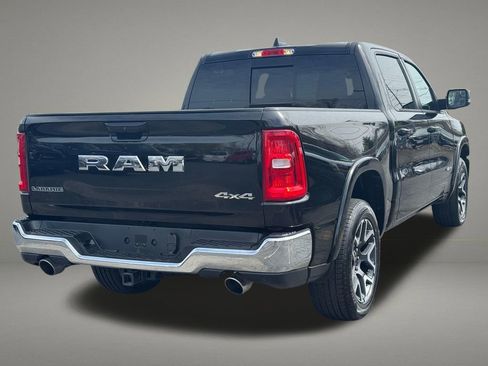 Used 2025 RAM 1500 Laramie AWD/4WD image 5