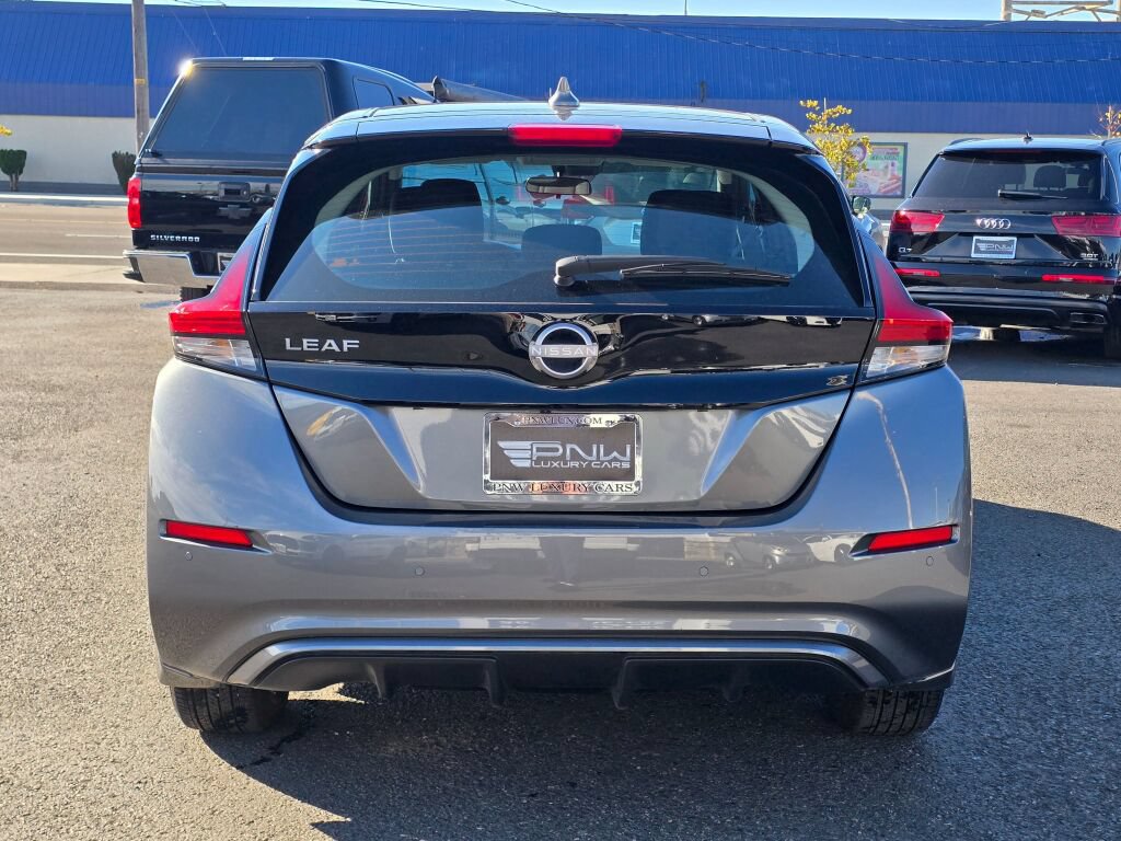 Used 2025 Nissan Leaf S FWD image 7