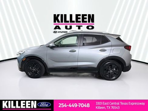 Used 2025 Buick Encore GX Sport Touring FWD image 4