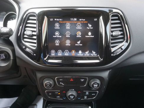 Used 2019 Jeep Compass Limited w/ Safety & Security Group AWD/4WD image 12