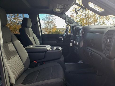 Used 2022 GMC Sierra 3500 Pro w/ Gooseneck/5TH Wheel Package image 29