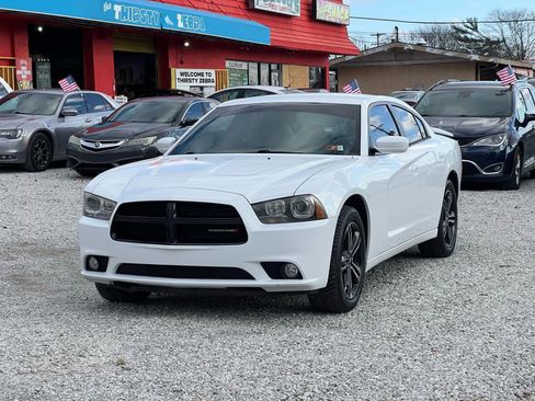 Used 2014 Dodge Charger R/T image 3