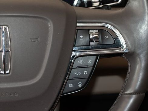 Used 2023 Lincoln Navigator Reserve AWD/4WD image 27