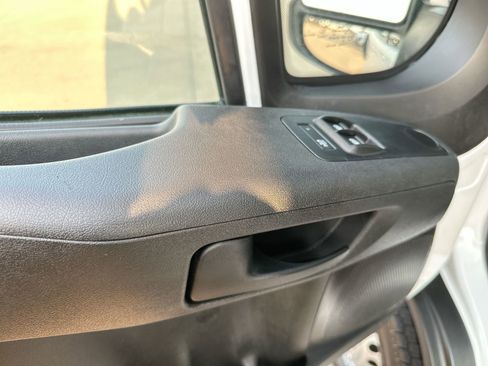 Used 2025 RAM ProMaster 2500 image 12