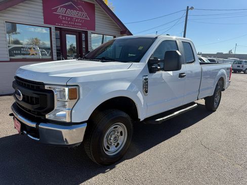 Used 2021 Ford F250 XL w/ Power Equipment Group image 4