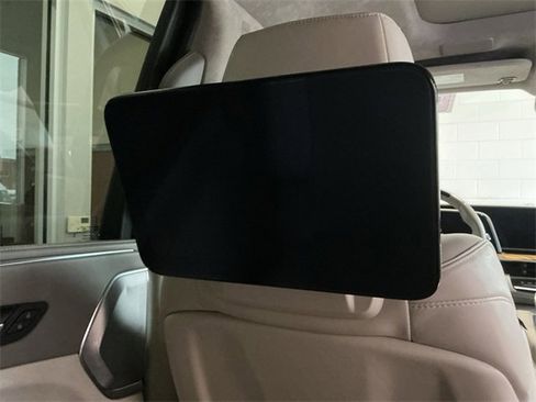 Used 2023 Cadillac Escalade ESV Premium Luxury Platinum w/ LPO, Radiant Package image 14