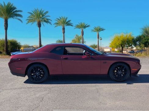 Used 2019 Dodge Challenger R/T w/ Stars & Stripes Edition image 6