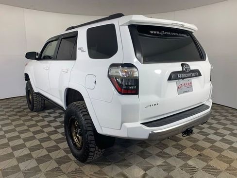 Used 2023 Toyota 4Runner TRD Off-Road Premium w/ Moonroof Package AWD/4WD image 5