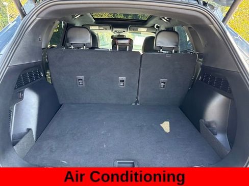 Used 2024 Ford Escape ST-Line Elite w/ Premium Technology Package image 27