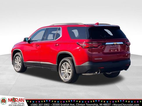 Certified 2023 Chevrolet Traverse LT image 3