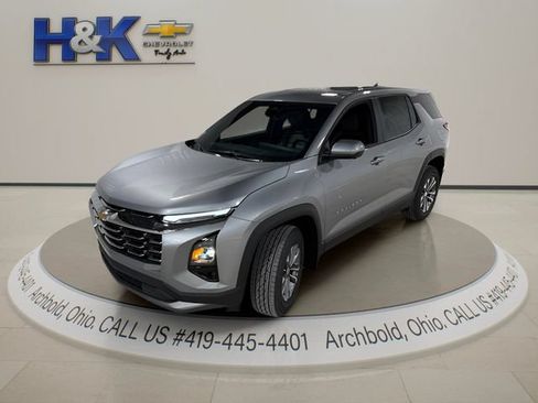New 2026 Chevrolet Equinox LT w/ Convenience Package II FWD image 5