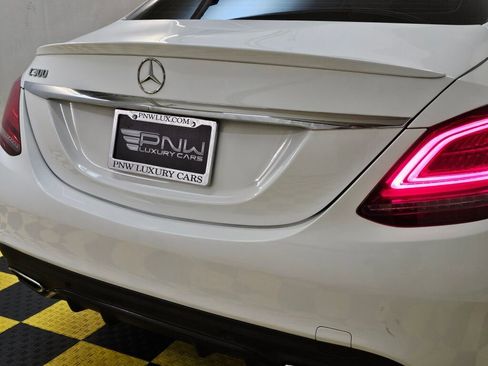 Used 2019 Mercedes-Benz C 300 Sedan image 13