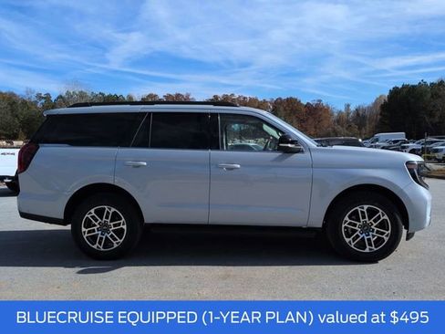 New 2025 Ford Expedition Active image 3