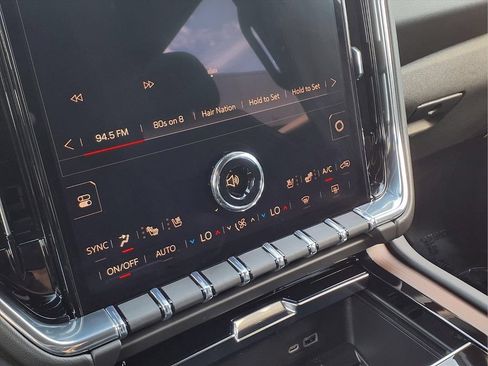 Certified 2026 GMC Yukon Denali w/ Sun & Power Step Package AWD/4WD image 22