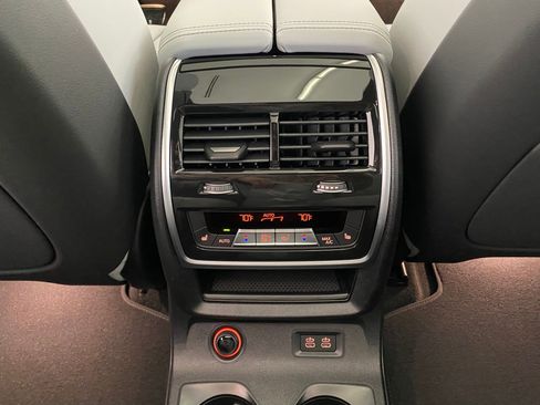 New 2026 BMW X7 xDrive40i w/ M Sport Package image 29