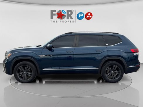 Used 2021 Volkswagen Atlas SE image 2