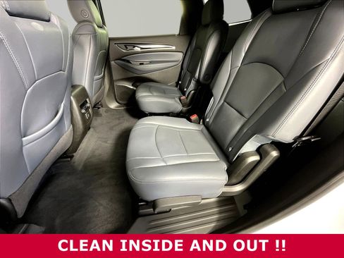 Used 2023 Buick Enclave Essence FWD image 20