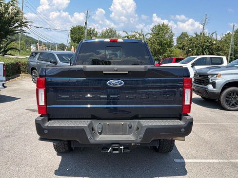 Used 2022 Ford F250 Lariat w/ Tremor Off-Road Package AWD/4WD image 3