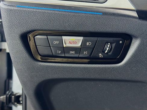 Used 2023 BMW i4 eDrive40 w/ Premium Package RWD image 11
