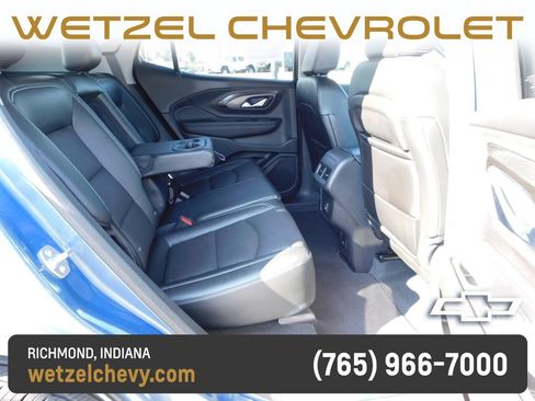 Used 2024 GMC Terrain SLT w/ Tech Package AWD/4WD image 22
