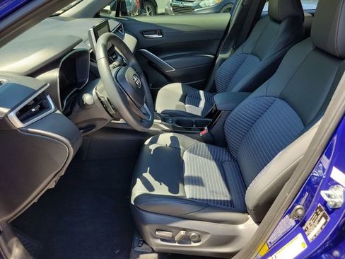 Used 2025 Toyota Corolla Cross AWD Hybrid w/ Convenience Package image 21