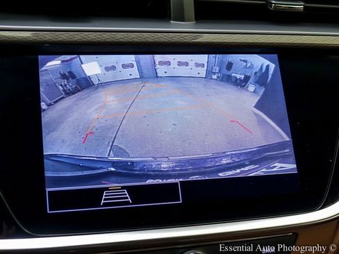 Used 2021 Buick Encore GX Essence image 14