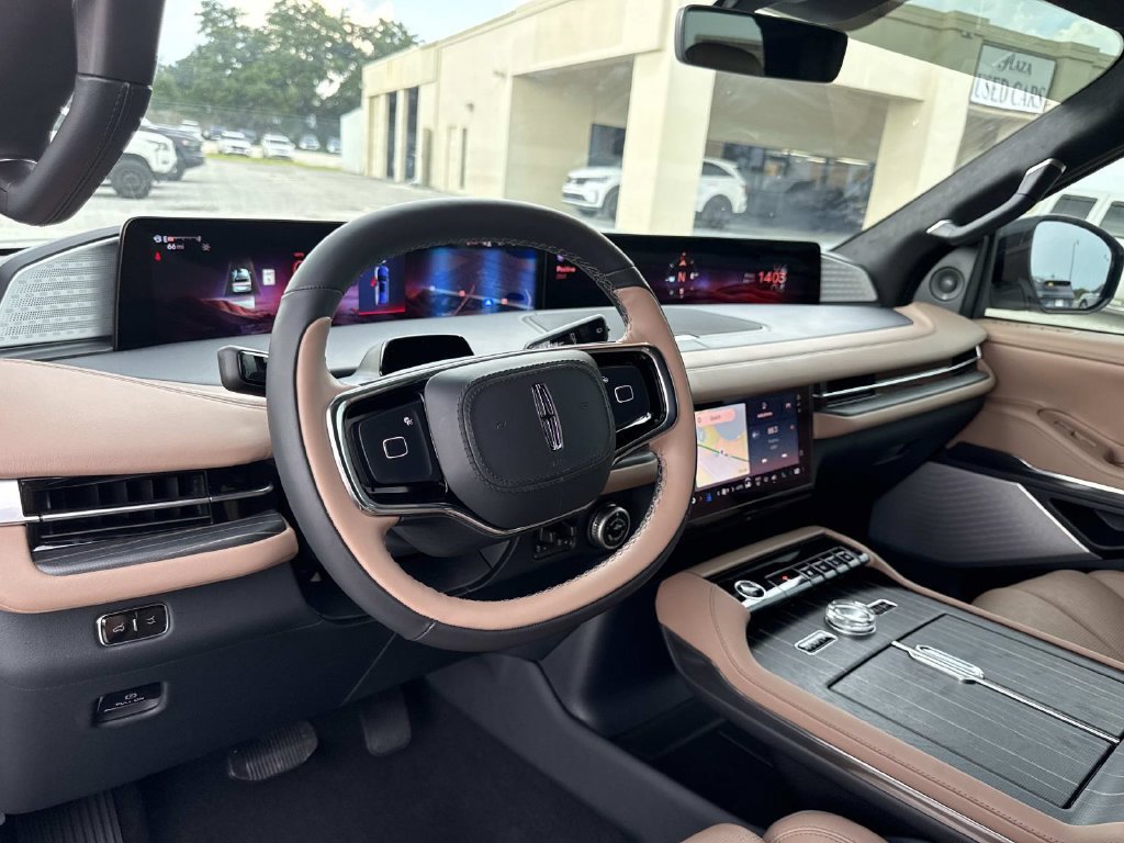 New 2026 Lincoln Navigator Black Label AWD/4WD image 36