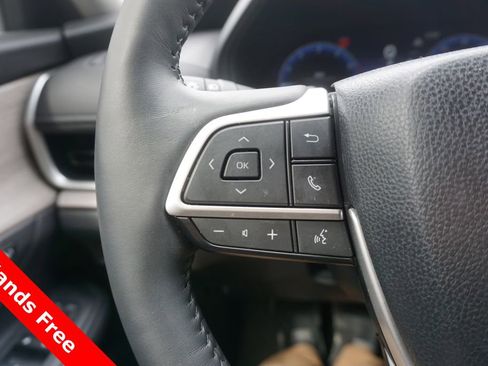 Used 2024 Toyota Grand Highlander Platinum image 4