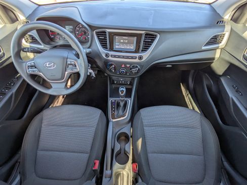 Certified 2021 Hyundai Accent SE image 14