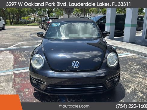 Used 2013 Volkswagen Beetle 2.0T FWD image 35