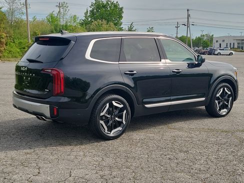 Used 2024 Kia Telluride S AWD/4WD image 5