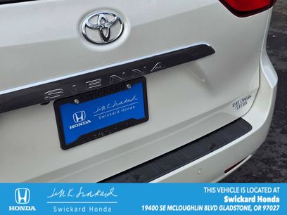 Used 2019 Toyota Sienna Limited Premium