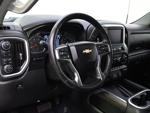 Used 2020 Chevrolet Silverado 3500 LTZ w/ LTZ Premium Package AWD/4WD image 11