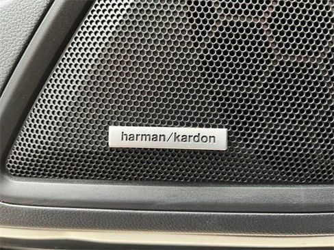 Used 2022 Subaru Outback Limited image 26