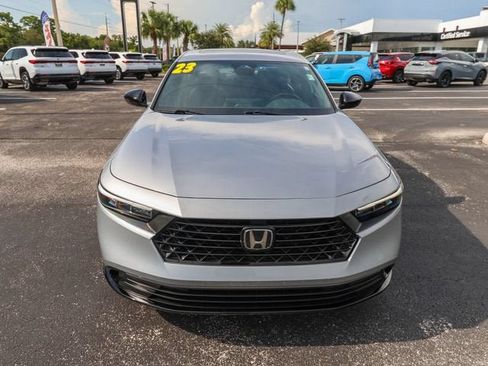 Used 2023 Honda Accord Sport image 2