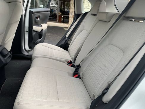 Used 2025 Honda HR-V LX image 25