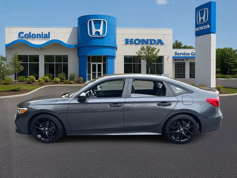 Used 2024 Honda Civic Sport image 3