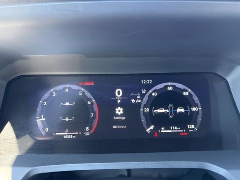 Used 2025 Toyota Tacoma TRD Sport AWD/4WD image 25