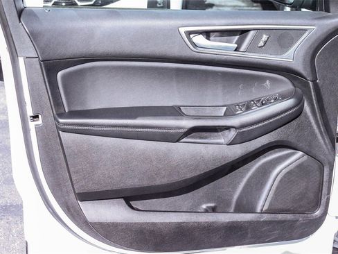 Used 2024 Ford Edge SEL image 26