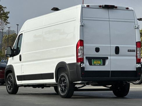 New 2026 RAM ProMaster 2500 w/ Quick Order Package 22H SLT+ image 7