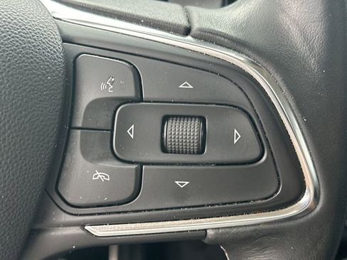 Used 2023 Buick Envision Essence w/ Sport Touring Package FWD image 24