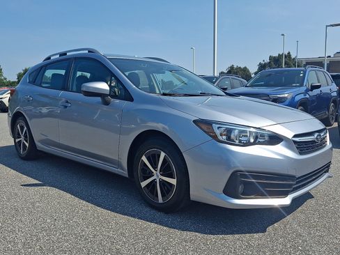 Certified 2023 Subaru Impreza 2.0i Premium AWD/4WD image 3