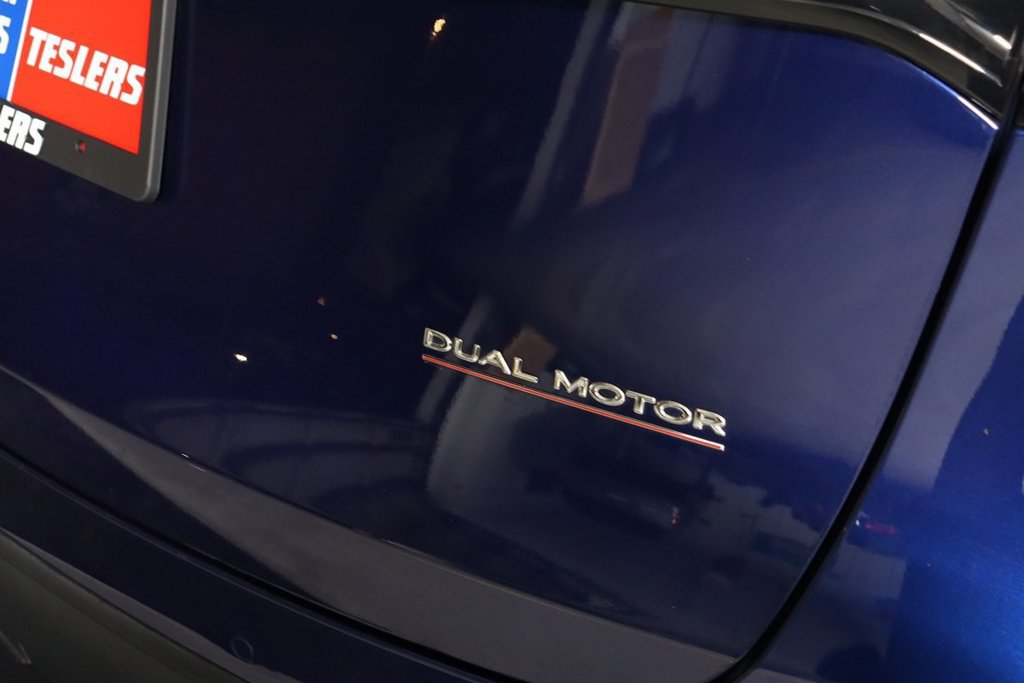Used 2023 Tesla Model Y Performance AWD/4WD image 13