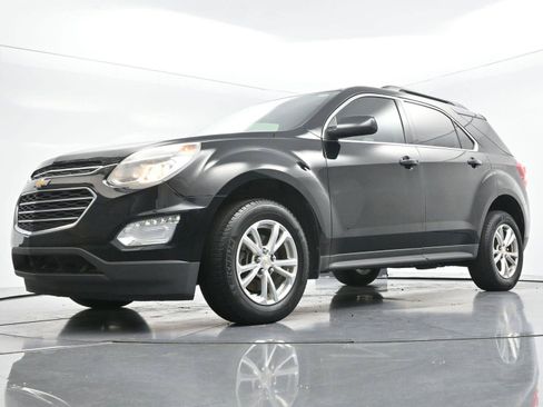 Used 2017 Chevrolet Equinox LT w/ Convenience Package FWD image 38