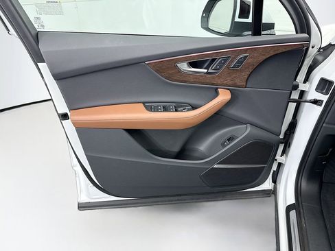 Certified 2025 Audi Q7 2.0T Premium Plus w/ Premium Plus Package image 23