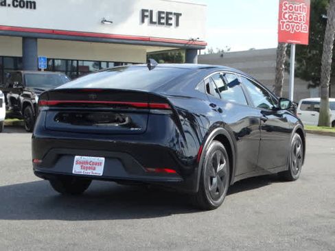 Used 2026 Toyota Prius LE image 13