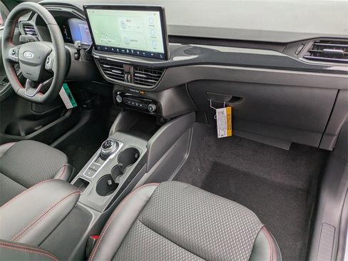 New 2025 Ford Escape ST-Line w/ Equipment Group 301A image 21