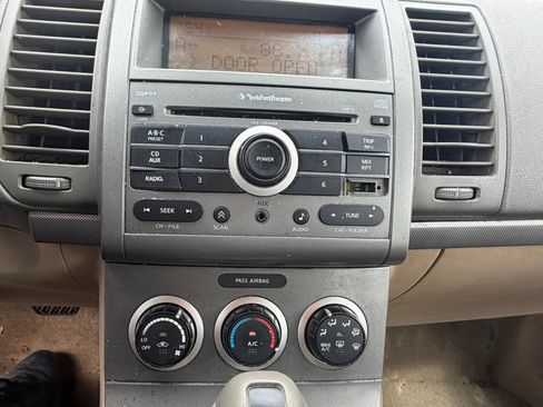 Used 2007 Nissan Sentra 2.0 S w/ Convenience Plus Pkg FWD image 19